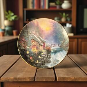 Thomas Kinkade Falbrooke Cottage 8" Enchanted Cottages Collectors Plate